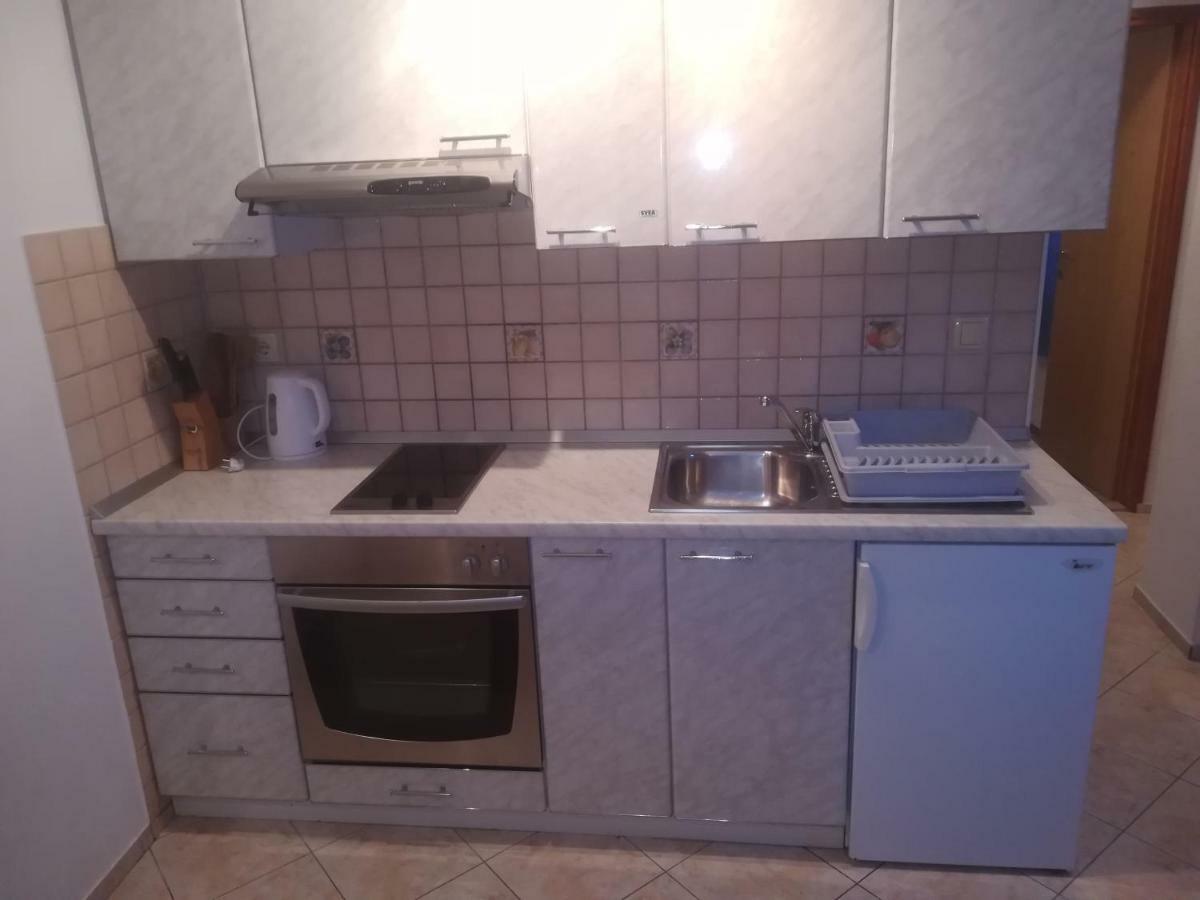 אומיס Apartmani Maruncic מראה חיצוני תמונה