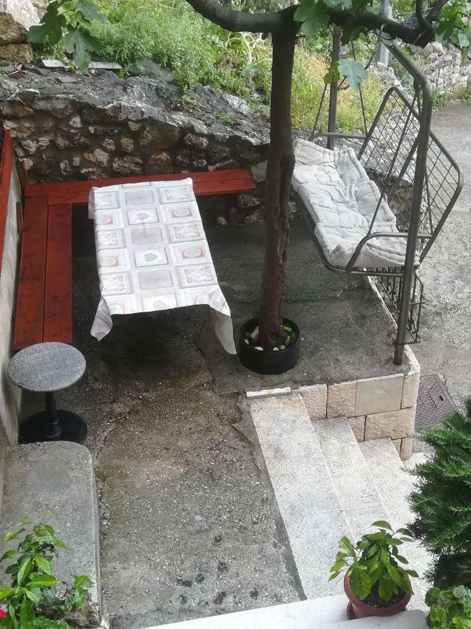 אומיס Apartmani Maruncic מראה חיצוני תמונה